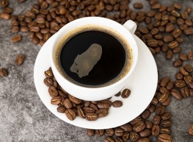 Cà phê sáng có làm giảm hiệu quả thuốc kháng sinh?