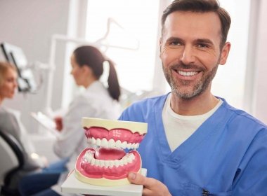 Sự Thật Về Việc Mất Răng: Nguyên Nhân, Hệ Lụy và Giải Pháp